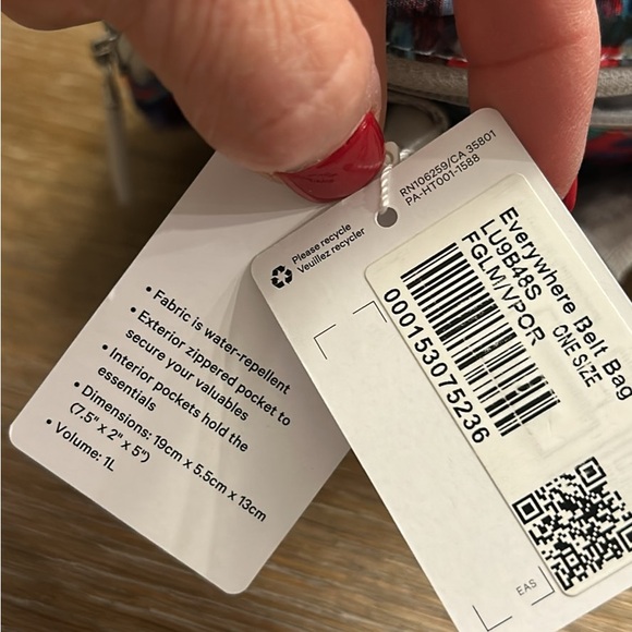 Lululemon Crossbody anywhere beltbag NWT - Picture 3 of 6